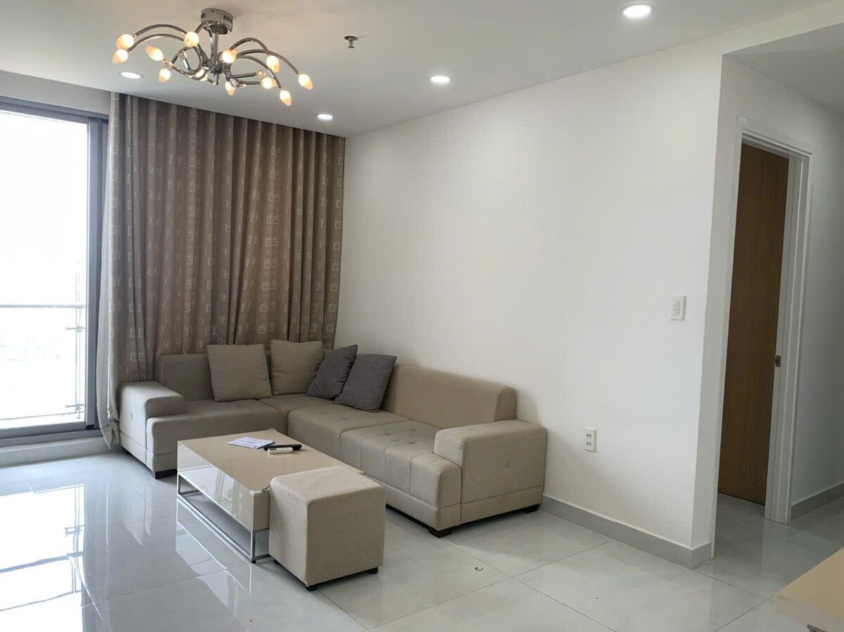 can canh phong khach va sofa - Giá mua bán căn hộ 2pn số 06 tòa B chung cư Green Valley phường Tân Mỹ T1/2026