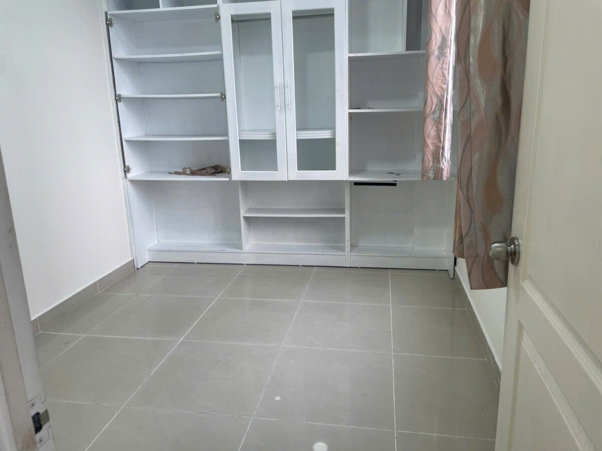 can ho ban co 3pn hoan thien co ban nhu hinh - Giá mua bán căn hộ 3pn tòa B chung cư Mỹ Phúc phường Tân Hưng T12/2025