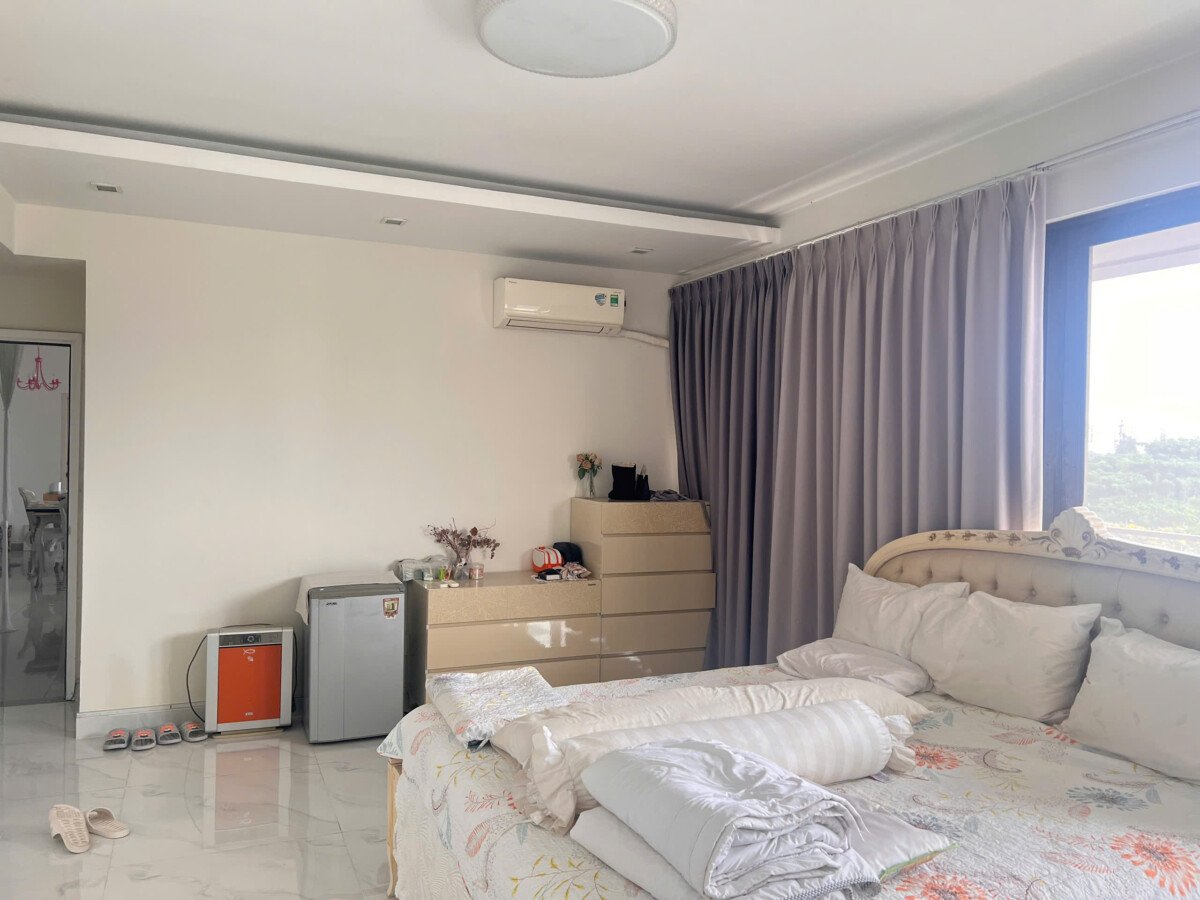 can ho co 3pn hoan thien cao cap - Giá mua bán căn hộ 3pn diện tích 164m2 tòa C chung cư The Panorama phường Tân Hưng t12/2025