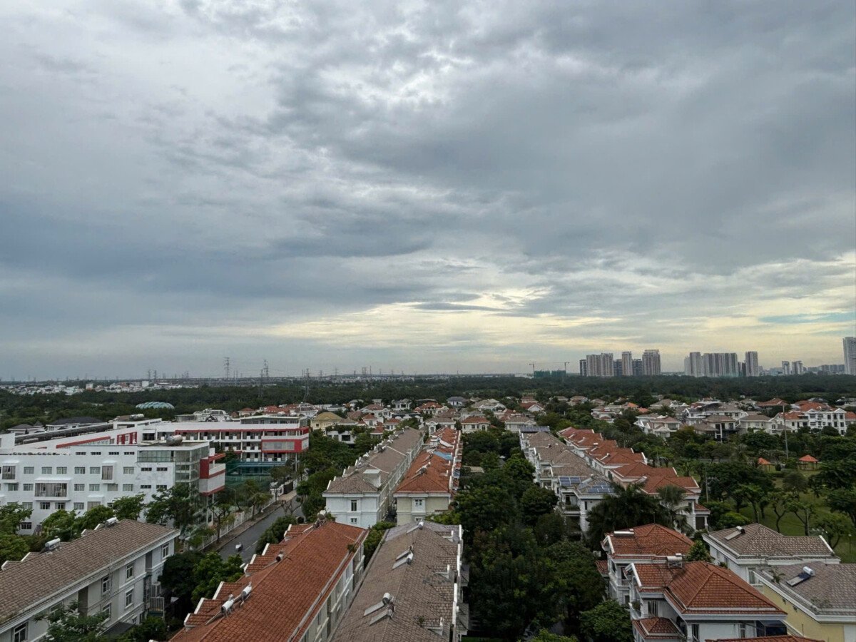 can ho lau cao view biet thu - Giá mua bán căn hộ 2pn tòa A có ô xe chung cư Hưng Phúc Premier phường Tân Mỹ T12/2025