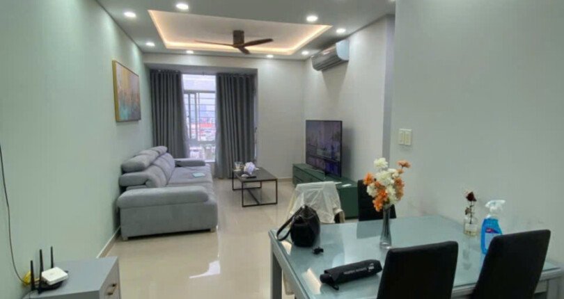 Cho thuê căn hộ Sky Garden 3. DT 70m2 Nhà đẹp- Nội thất đầy đủ- 2 Phòng-2wc- View ngắm pháo hoa- Giá 19 Triệu/Tháng