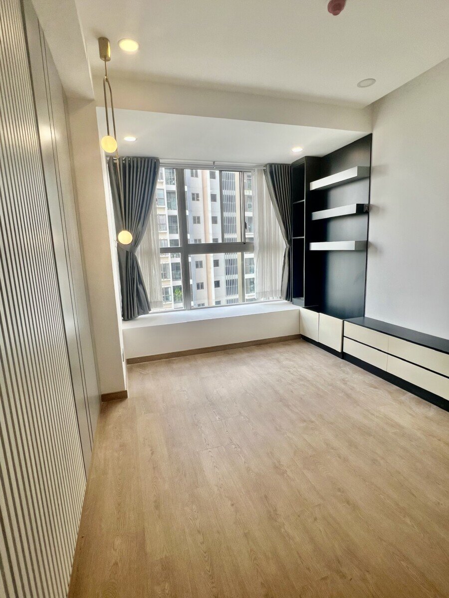 cho thue can ho midtown 11 4 - Cho thuê căn hộ Midtown Tòa M7. DT 91m2 Thiết kế 2 Phòng ngủ-2wc- Nội thất đầy đủ- Lầu cao- Giá 28 Triệu/Tháng