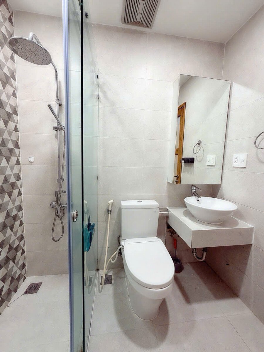 cho thue can ho penthouse sky garden33 9 - Cho thuê Penthouse Sky Garden 3. Tổng diện tích 200m2 Thiết kế 3 Phòng-2wc- sân thượng rộng- Nội thất đầy đủ- Giá 45 Triệu/Tháng
