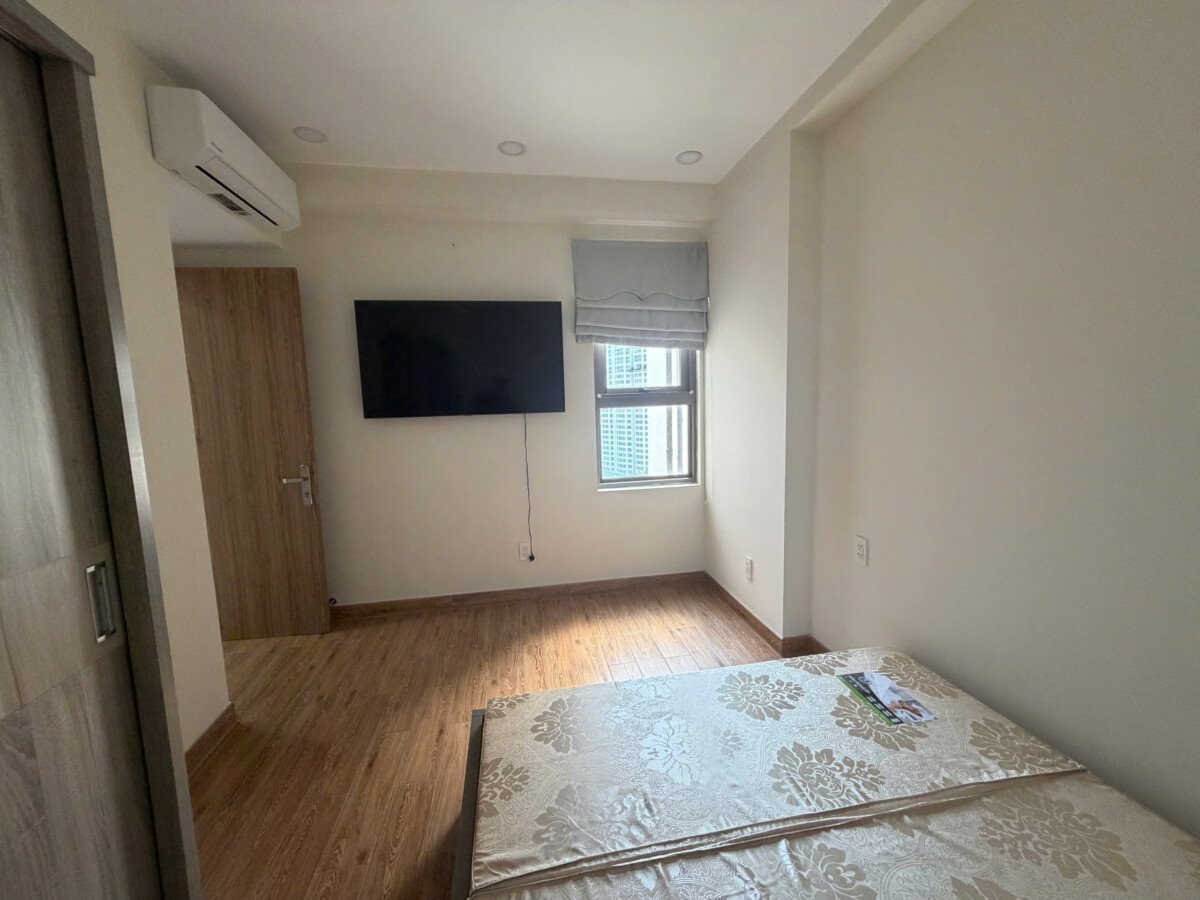 cho thue can ho sai gon south residences 6 1 - Cho thuê nhanh căn hộ Saigon South Residence. DT 75m2 Thiết kế 2 Phòng-2wc- Lầu cao view sông- nội thất đầy đủ- Giá 16 Triệu/Tháng