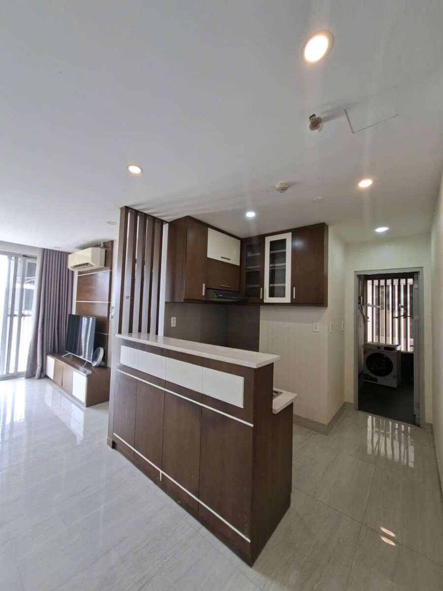 cho thue can ho scenic valley 1 26 - Cho thuê căn hộ Scenic Valley 1. DT 71m2 Nhà đầy đủ nội thất- thiết kế 2 phòng-2wc- lầu trung- View không chắn. Giá 20 Triệu/Tháng