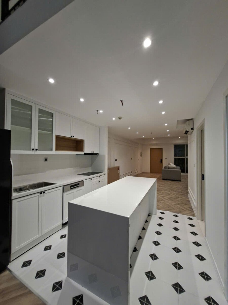 cho thue can ho scenic valley 2 25 - Cho thuê căn hộ sân vườn Scenic Valley 2. DT 140m2 Thiết kế 3 phòng-2wc- Nội thất đầy đủ- View không chắn- Giá 31 Triệu/Tháng