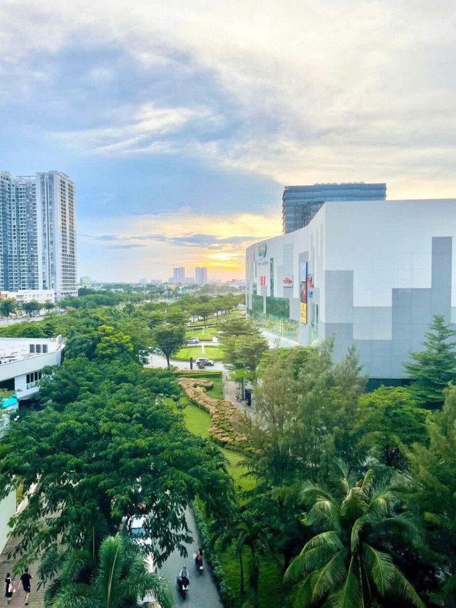 cho thue can ho sky garden 1 11 - Cho thuê căn hộ Sky Garden 1. DT 89m2 Thiết kế 3 Phòng-2wc- Nhà đẹp- Nội thất đầy đủ như hình- View thoáng Giá 16 Triệu/Tháng
