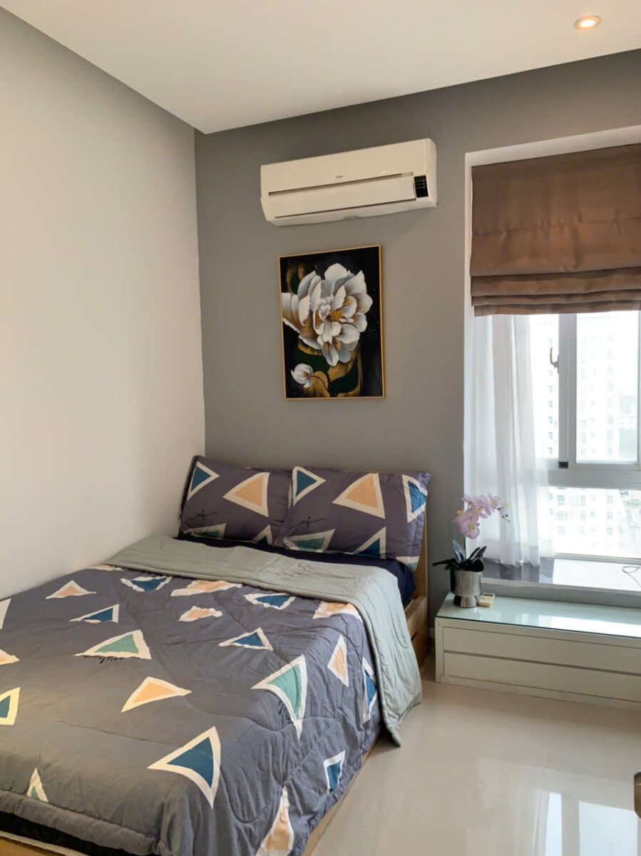 cho thue can ho sky garden 3 4 - Cho thuê căn hộ Sky Garden 3. Căn góc 72m2 Thiết kế 2 Phòng ngủ-2wc- Nội thất đầy đủ- View hồ bơi- Giá 18 Triệu/Tháng