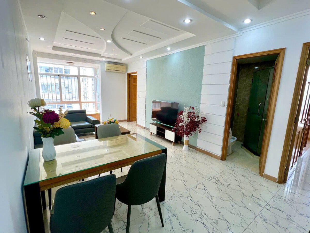 cho thue can ho sky garden 3 6 4 - Cho thuê nhanh căn hộ Sky Graden 3. DT 74m2 Thiết kế 2 Phòng-2wc- Nội thất đầy đủ- lầu cao view thoáng- Giá 18 Triệu/Tháng