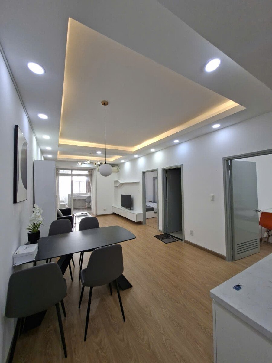 cho thue can hp skly garden 3 10 - Cho thuê căn hộ sân vườn tại Sky Garden 3. DT 94m2 Thiết kế 2 Phòng-2wc- Nội thất đầy đủ- Giá thuê 19 Triệu/Tháng