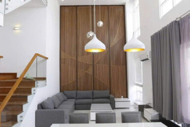 cho thue can penthouse sky garden 3 16 385x258 - Cho thuê nhanh Penthouse Sky Garden 3. DT 300m2 Có 2 sân. Rất thoáng- 4 Phòng ngủ- 4wc- Nội thất đầy đủ-Giá 45 Triệu/Tháng