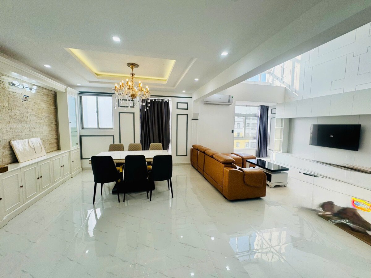 cho thue penthouse sky garden 2 20 - Cho thuê Penthouse Sky Garden 2. DT 264m2 Thiết kế 4 Phòng ngủ-2wc- Nội thất mới đẹp- Giá thuê 65 Triệu/Tháng