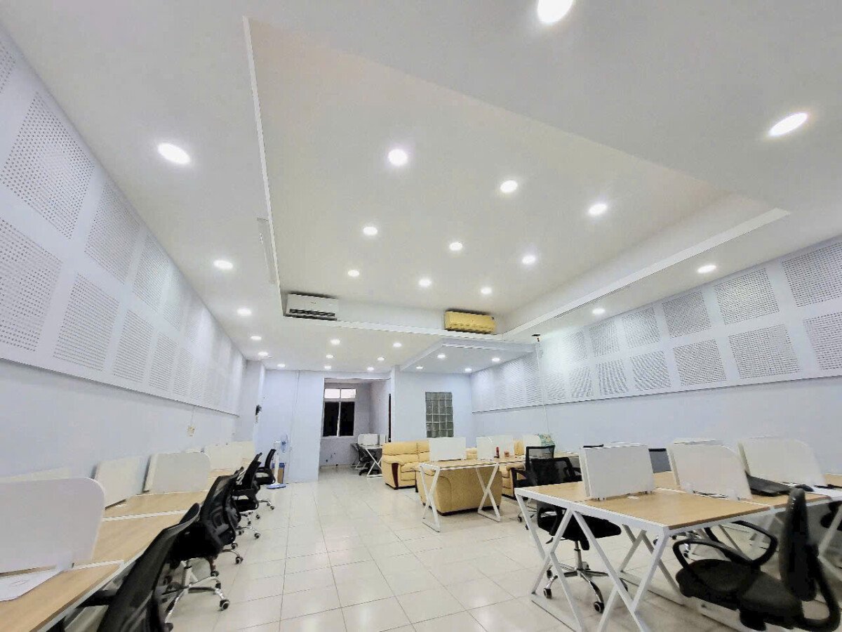 cho thue van phong 2 - Cho thuê văn phòng tại khu Mỹ toàn 2. Phú Mỹ Hưng. DT sàn 100m2 Rộng rãi- Giá thuê rẻ chỉ 14 Triệu/Tháng