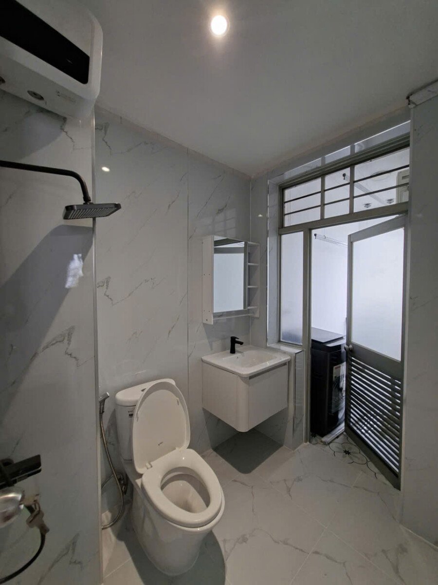 chp thue can ho sky garden 2 6 - Cho thuê căn góc Sky Garden 3. DT 91m2 Nhà đẹp- 3 Phòng-2wc- Đầy đủ nội thất- View hồ bơi- Giá 25 Triệu/Tháng