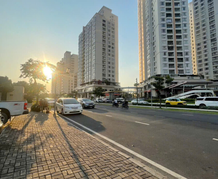 chung cu riverside mat duong so 19 phuong tan my 900x738 - Giá mua bán Shophouse khối đế chung cư Riverside Residence phường Tân Mỹ T12/2025