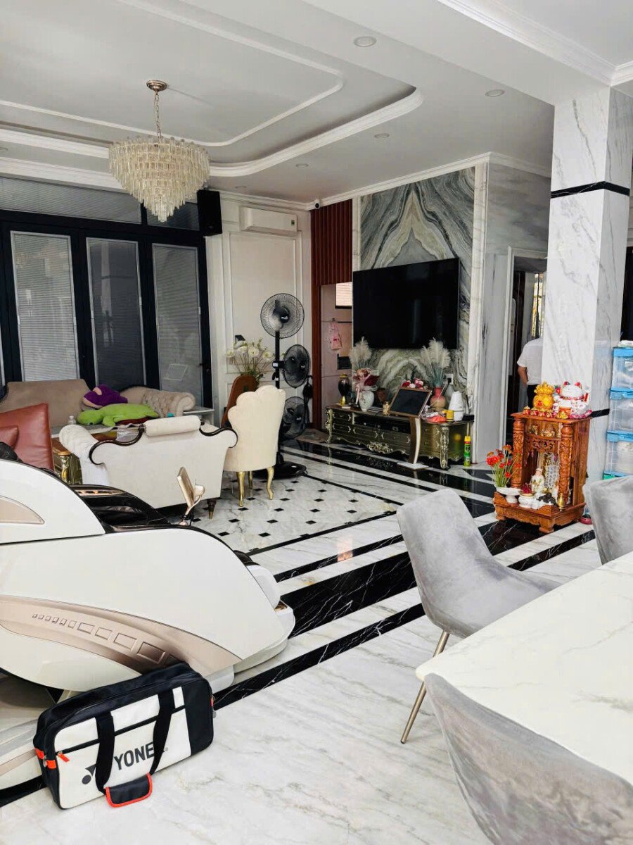 hien trang nha hoan thien noi that cao cap - Mua bán nhà Biệt thự nguyên căn KDC Him Lam 6A Trung Sơn T12/2025