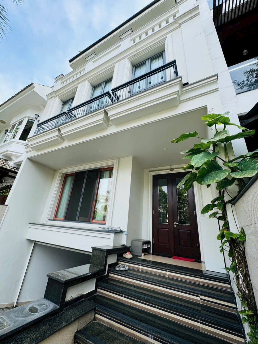 hinh anh cho thue nha biet thu duong so 20 nam thong phu my hung t12 2025 - Giá cho thuê nhà Biệt thự mặt Đường số 20 khu Nam Thông 3 Phú Mỹ Hưng T12/2025