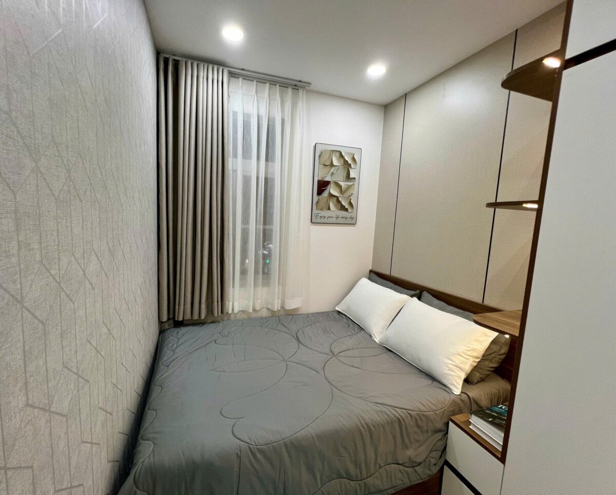 hinh anh phong ngu can ho can ban 2 - Bán căn hộ sân vườn chung cư Sky Garden 2 , diện tích 114m2, 03pn, giá bán 9,6 tỷ, nhà đẹp.