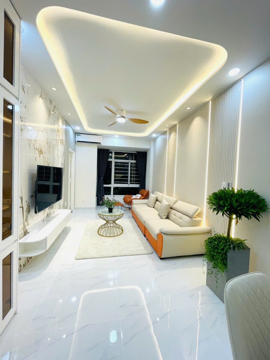 hinh anh phongkhach can ho can cho thue - Cho thuê nhanh căn hộ chung cư Sky Garden 3, 02pn, giá 17tr/tháng, nhà mới , đầy đủ nội thất.