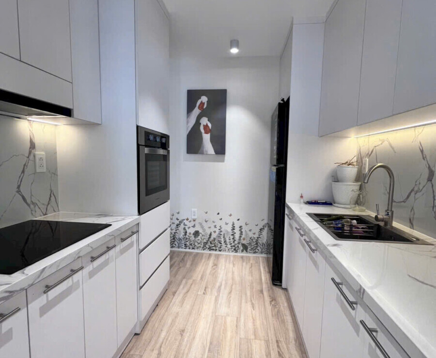 khong gian bep rong rai 12 900x738 - Giá mua bán căn hộ Duplex 3pn chung cư Star Hill phường Tân Mỹ T12/2025