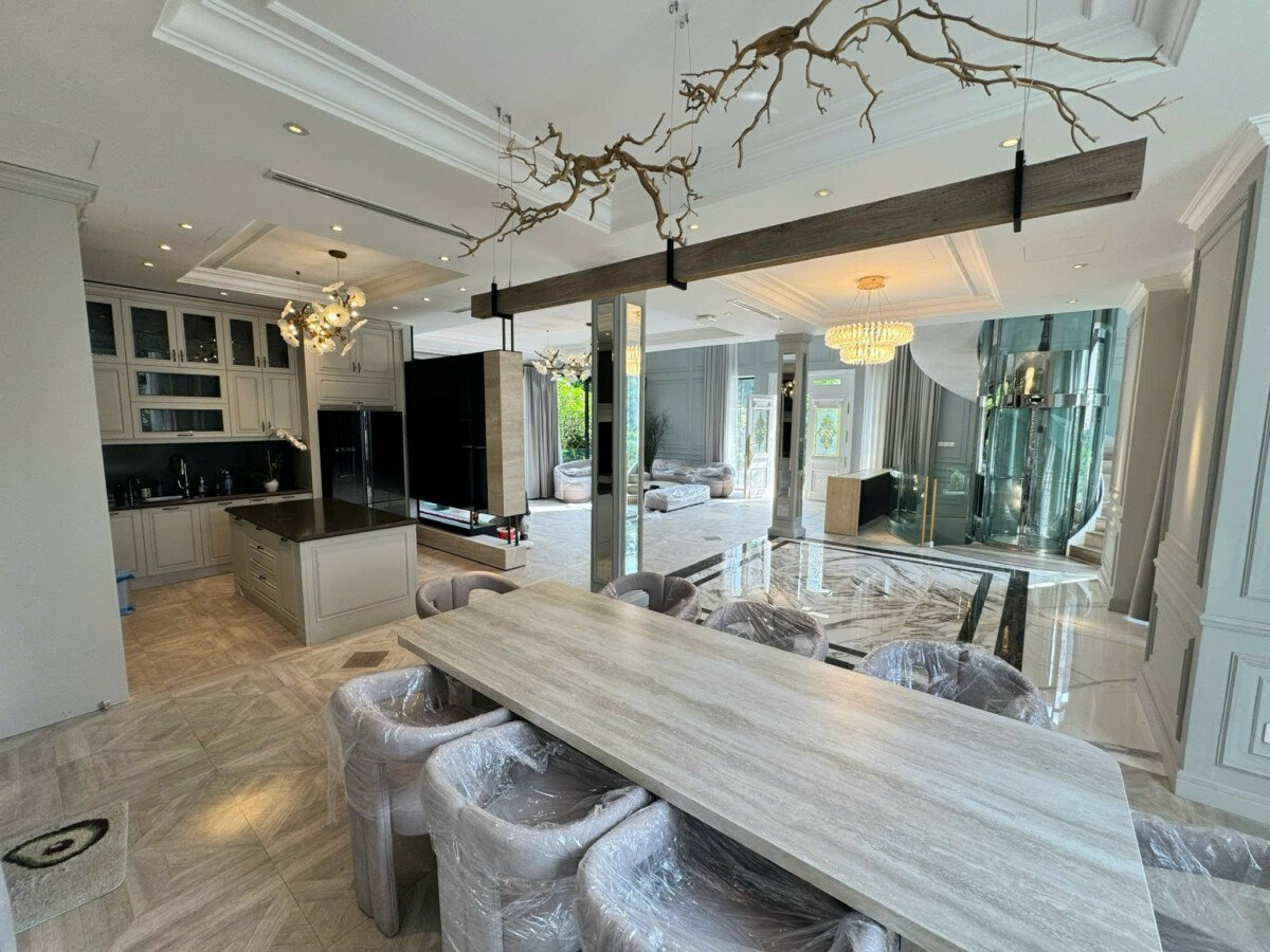 khong gian bep va phong an rong rai - Giá mua bán nhà Biệt thự góc Đường số 23 kdc Nam Thông 2D phường Tân Mỹ t12/2025