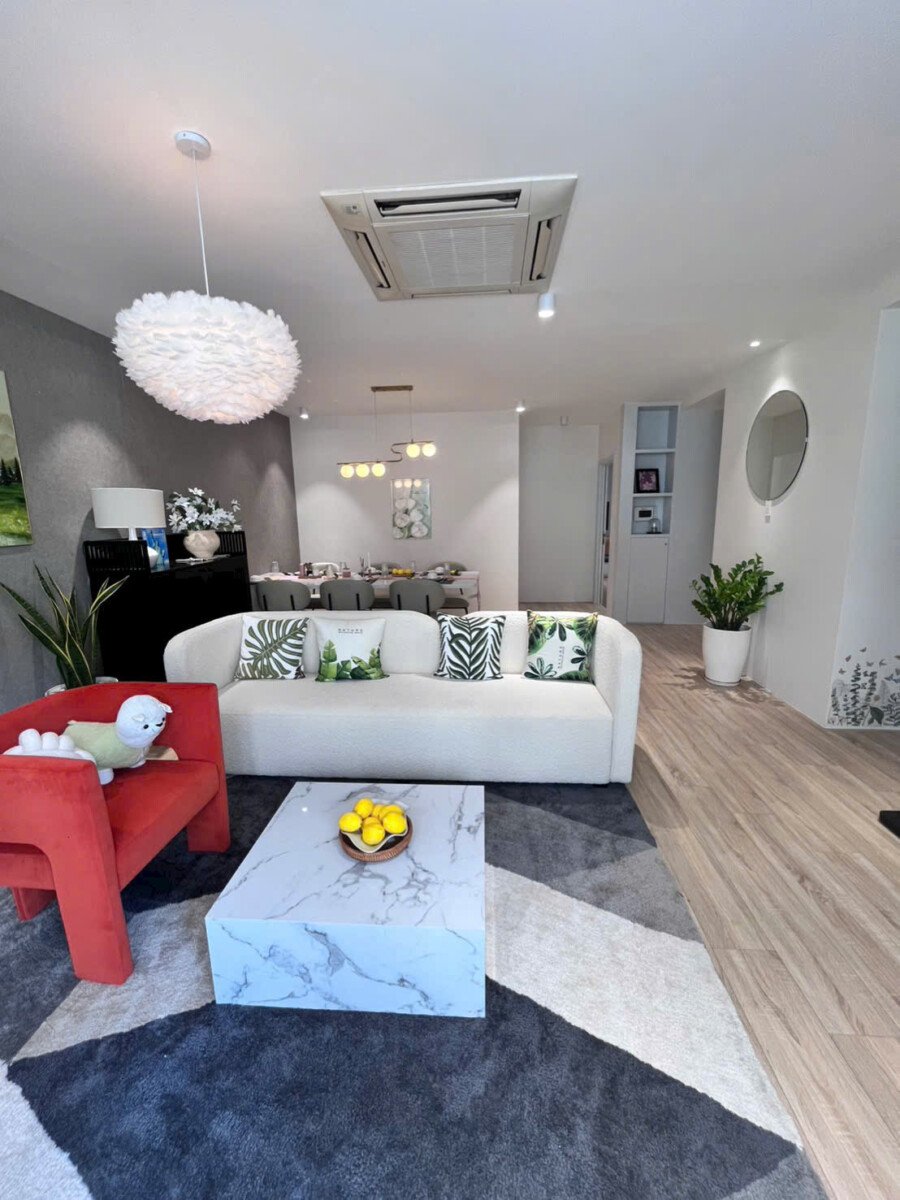 khong gian phong khach sang trong - Giá mua bán căn hộ Duplex 3pn chung cư Star Hill phường Tân Mỹ T12/2025