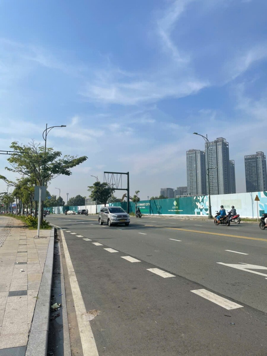 khu dan cu toa lac mat duong to huu - Giá mua bán căn hộ 2pn số 05 Tháp B chung cư Eco Smart City Thủ Thiêm T12/2025