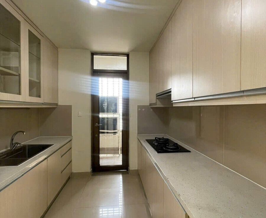 phong bep 900x738 - Giá mua bán căn hộ 3pn tòa 15b chung cư The Panorama phường Tân Hưng T1/2026