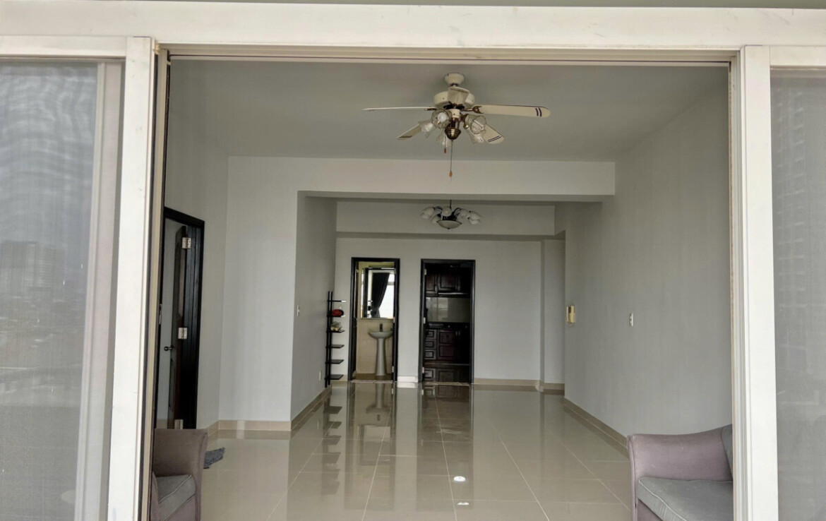 phong khach can ho ban 40 1170x738 - Giá mua bán căn hộ 3pn view hồ bơi chung cư Cảnh Viên 2 phường Tân Mỹ T1/2026