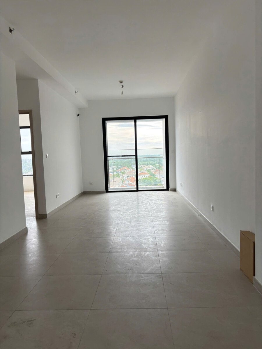 phong khach can ho ban 7 - Giá mua bán căn hộ 2pn tòa A có ô xe chung cư Hưng Phúc Premier phường Tân Mỹ T12/2025