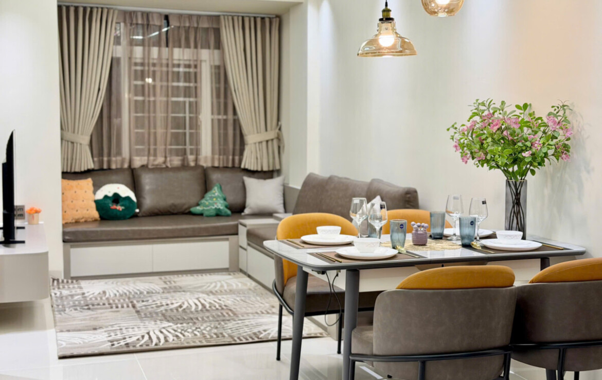 phong khach can ho ban rong 2 1170x738 - Bán căn hộ 56m2, chung cư Sky Garden 3, giá 4.990 tỷ, nhà đẹp, phong cách hiện đại.