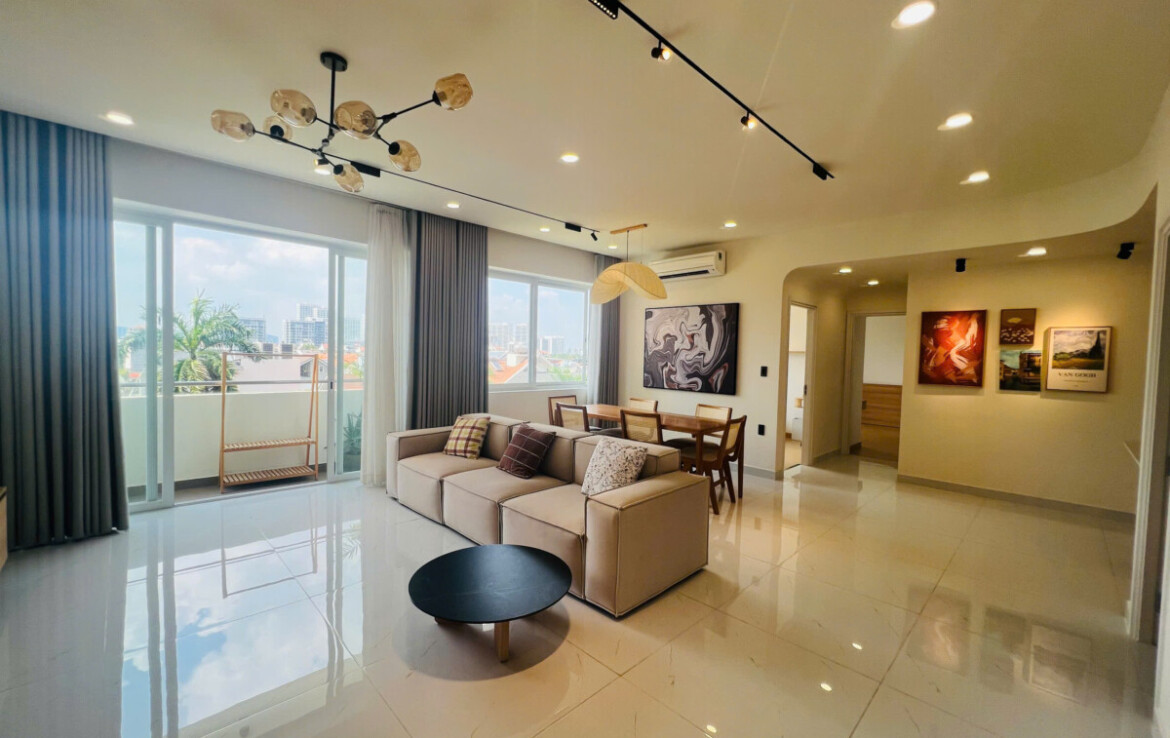 phong khach can ho can ban gap 8 1170x738 - Bán căn hộ chung cư Grand View, 118m2, 03pn, giá 11,5 tỷ, nội thất đầy đủ, nhà đang có hợp đồng thuê ổn định.