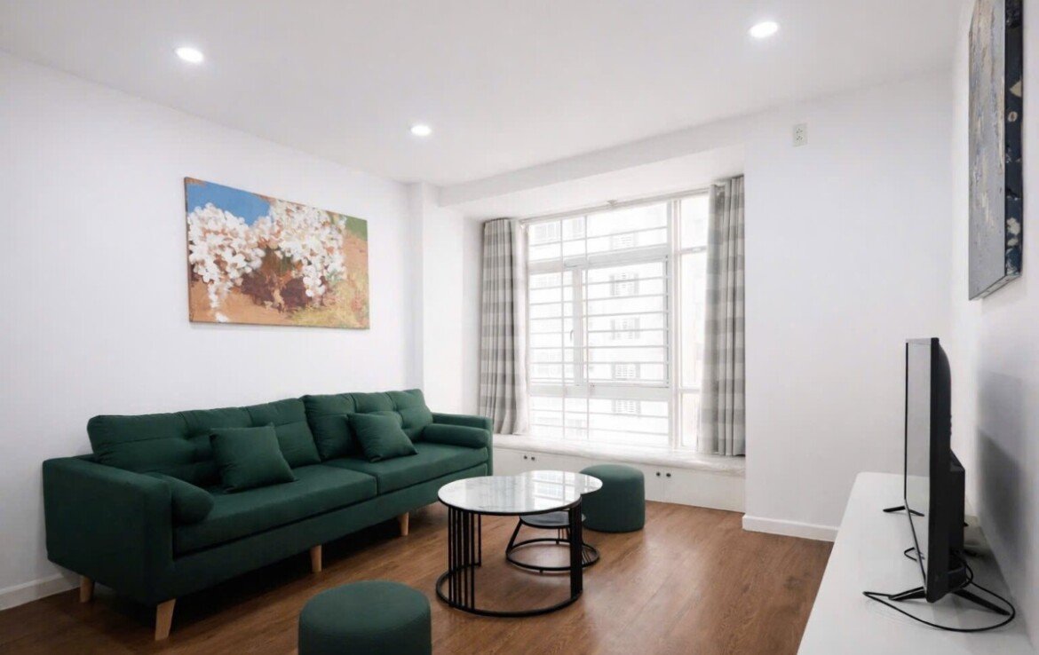 phong khach can ho cho thue 3 1170x738 - Cho thuê căn hộ 68m2, chung cư Sky Garden 3, 02pn, giá 18tr/tháng, nhà đang trống, xem nhà dễ.