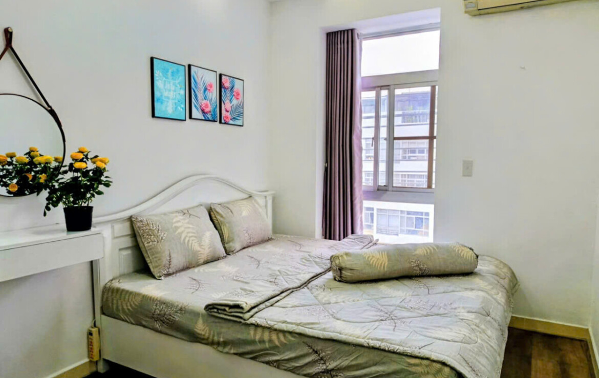 phong ngu can ho ban 5 1170x738 - Bán căn hộ 02pn, chung cư Sky Garden 2, giá 5.2 tỷ, nhà đẹp, đầy đủ nội thất, xem nhà dễ.