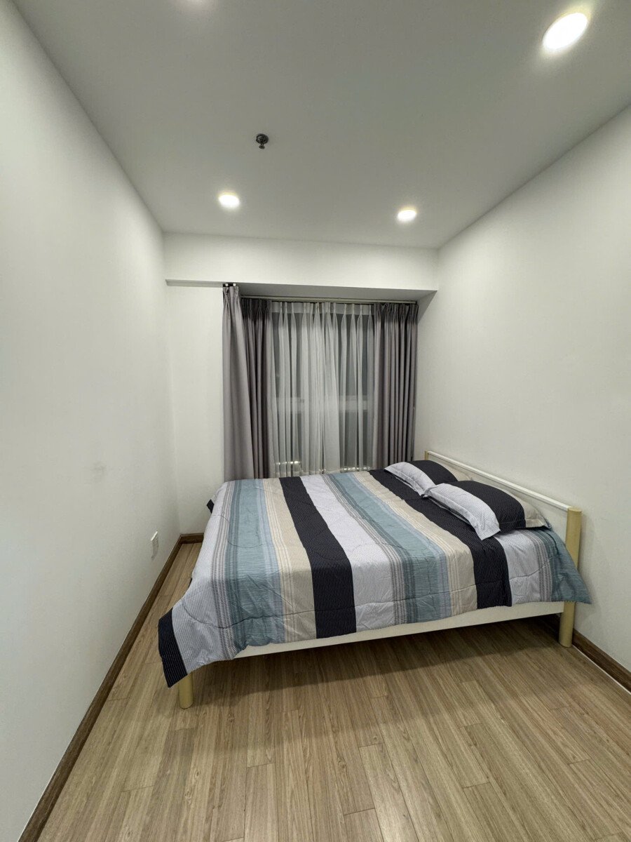 phong ngu can ho ban 7 - Bán căn hộ tầng 1, chung cư Scenic Valley 1,71m2, 02pn, giá 6.550 tỷ, nhà mới, nội thất đầy đủ.