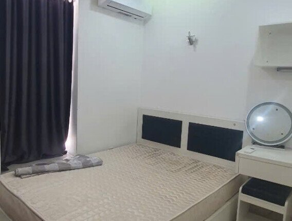 Bán nhanh căn hộ chung cư Sky Garden 3 , diện tích 71m2, giá 5.350 tỷ, nhà đang có hợp đồng thuê.
