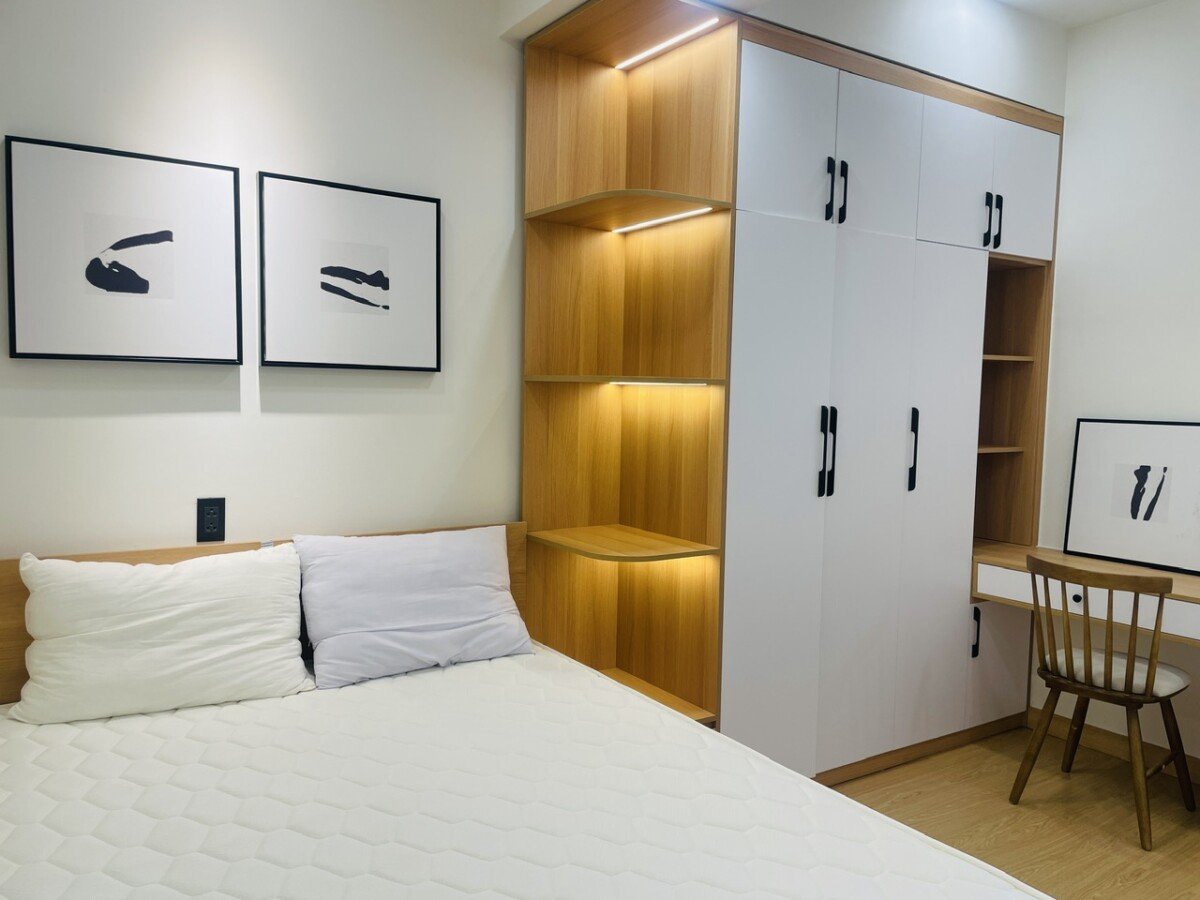 phong ngu can ho can ban 29 - Bán căn hộ chung cư Grand View, 118m2, 03pn, giá 11,5 tỷ, nội thất đầy đủ, nhà đang có hợp đồng thuê ổn định.