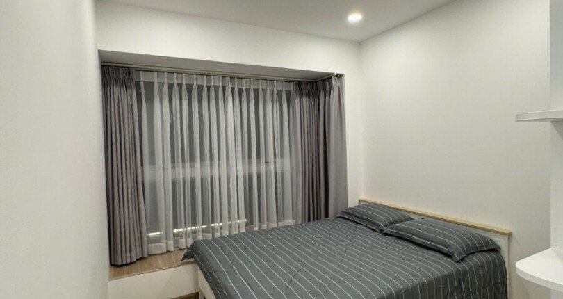 Bán căn hộ tầng 1, chung cư Scenic Valley 1,71m2, 02pn, giá 6.550 tỷ, nhà mới, nội thất đầy đủ.