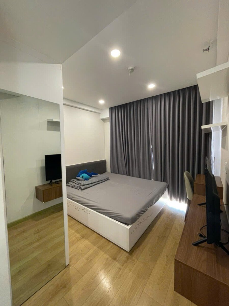 phong ngu master rong rai - Giá mua bán căn hộ 2pn tòa D chung cư Hưng Phúc Happy Residence phường Tân Mỹ T12/2025