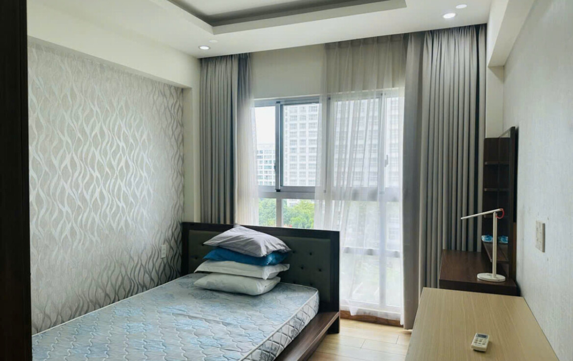 phong ngu nho 2 1170x738 - Giá mua bán căn hộ 3pn - 115m2 view hồ bơi tòa C chung cư Happy Valley T12/2025