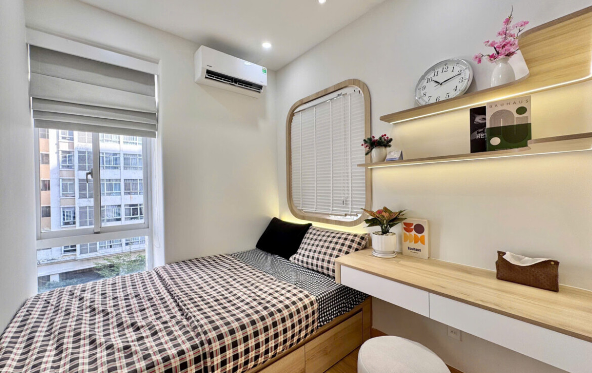 phong ngu nho can ho can ban gap 1170x738 - Bán căn hộ chung cư Sky Garden 3, diện tích 71m2, 03pn, nhà đẹp, nội thất mới 100%, giá bán 6,550 tỷ.