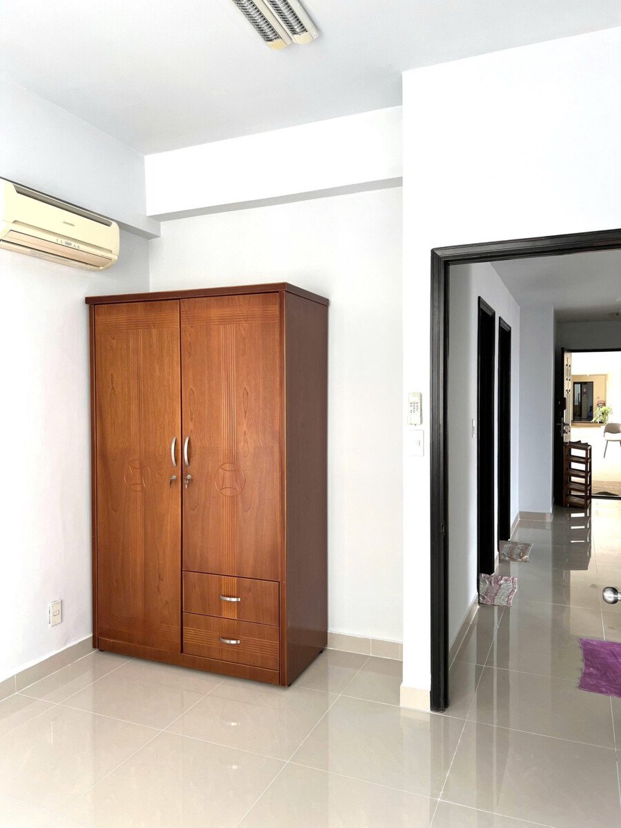 phong ngu nho hoan thien co ban - Giá mua bán căn hộ 3pn view hồ bơi chung cư Cảnh Viên 2 phường Tân Mỹ T1/2026