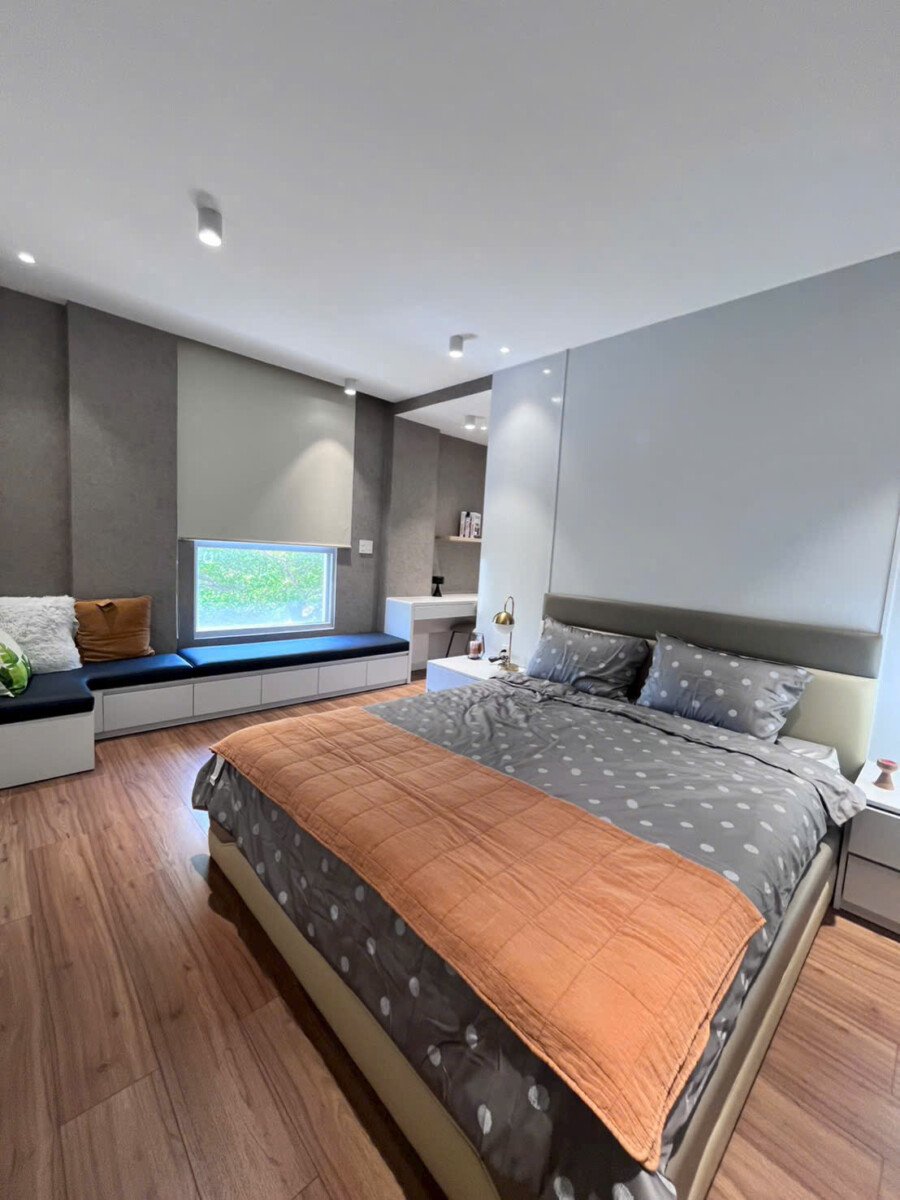 phong ngu nho thu 2 2 - Giá mua bán căn hộ Duplex 3pn chung cư Star Hill phường Tân Mỹ T12/2025