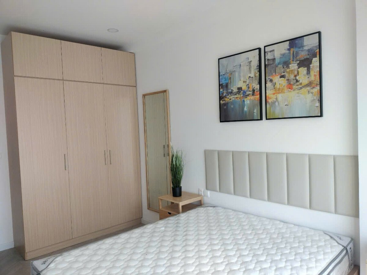 phong ngu thu 2 1 - Giá mua bán căn hộ 2pn số 05 tòa B chung cư The Antonina phường Tân Mỹ T12/2025