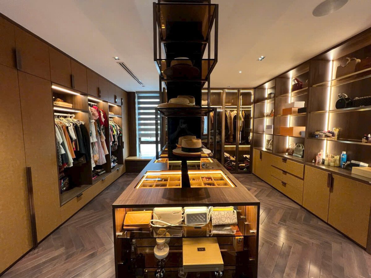 phong trang diem sang trong - Giá mua bán nhà Biệt thự đường Nội khu Nam Thông 3 Phú Mỹ Hưng T12/2025