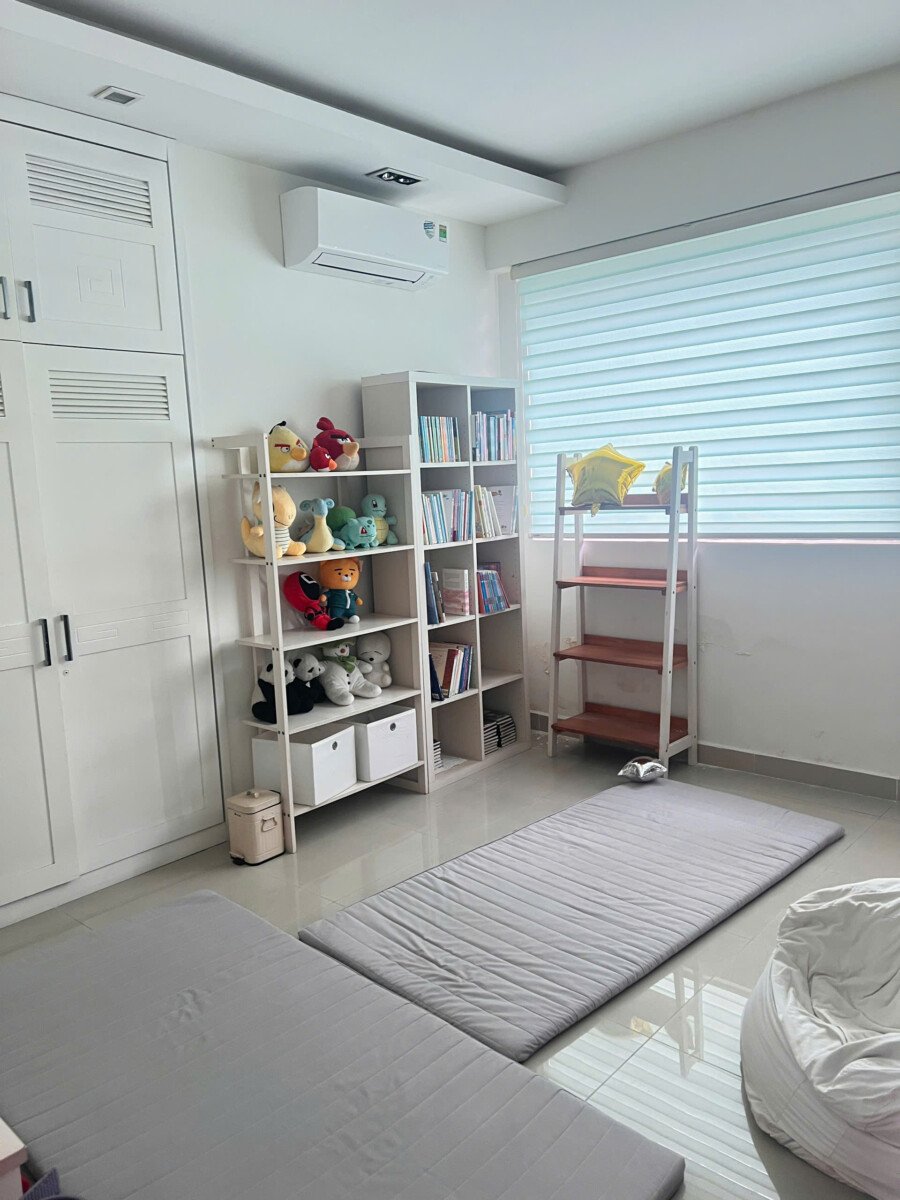 phong vui choi tre em - Giá mua bán căn hộ 3pn diện tích 164m2 tòa C chung cư The Panorama phường Tân Hưng t12/2025