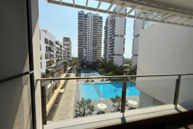 balcony phong ngu lien ke tien ich ho boi noi khu 385x258 - Mua b&aacute;n căn hộ chung cư The Panorama Quận 7 gi&aacute; rẻ