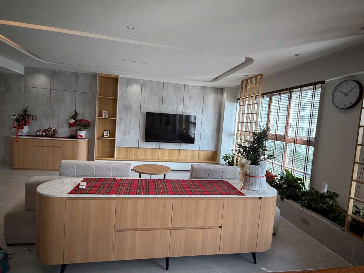 ban can ho happy valley 11 - Bán căn hộ Happy Valley. DT 135m2 Nhà đẹp- Mới- View thoáng- 3 Phòng ngủ-2wc- Nội thất đầy đủ Giá bán 13.6 Tỷ