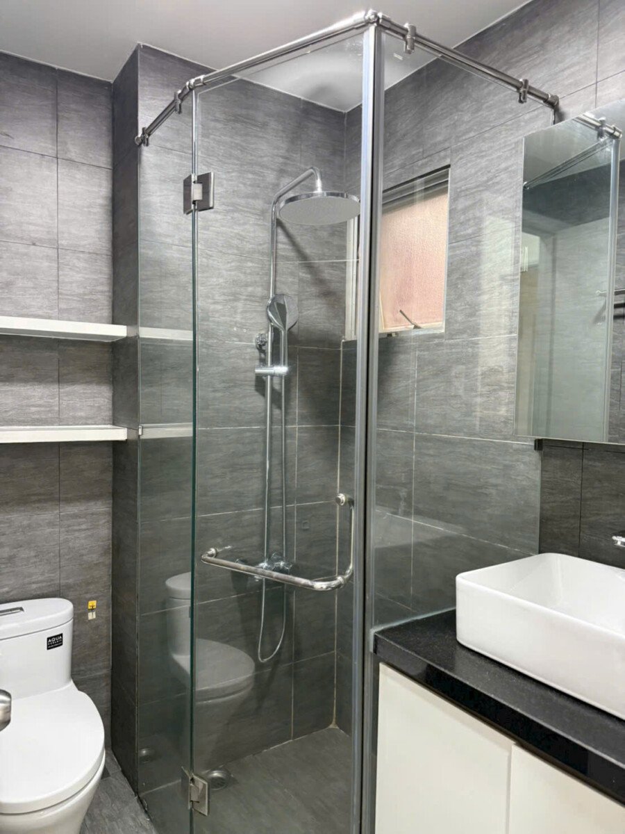 ban can ho happy valley 9 - Bán căn hộ Happy Valley. DT 135m2 Nhà đẹp- Mới- View thoáng- 3 Phòng ngủ-2wc- Nội thất đầy đủ Giá bán 13.6 Tỷ