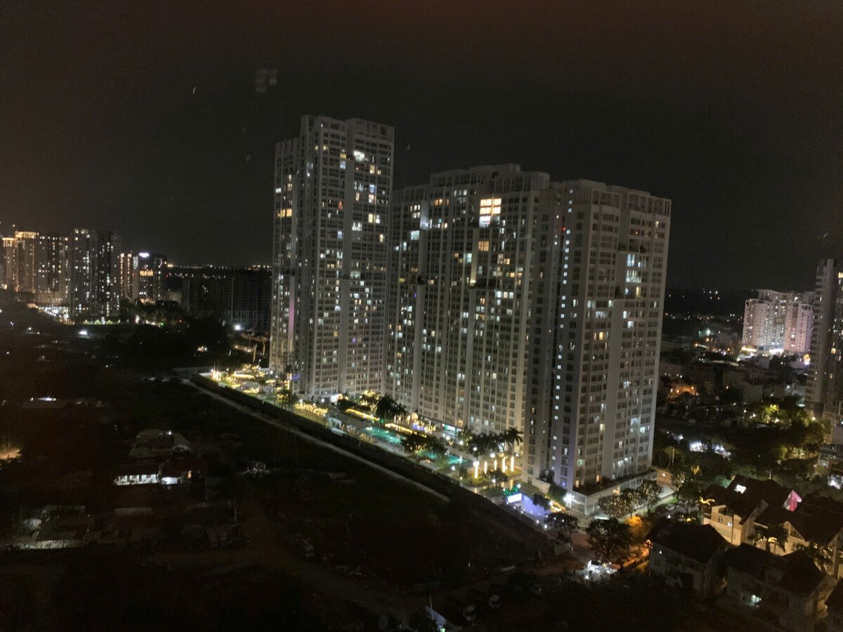 ban can ho saigon south residences 3 - Bán căn hộ Saigon South Residences. Căn góc 75m2 Nội thất mới-đẹp-đang cho thuê 19 Triệu/Tháng- 2 phòng-2wc- Giá 6.490 Tỷ